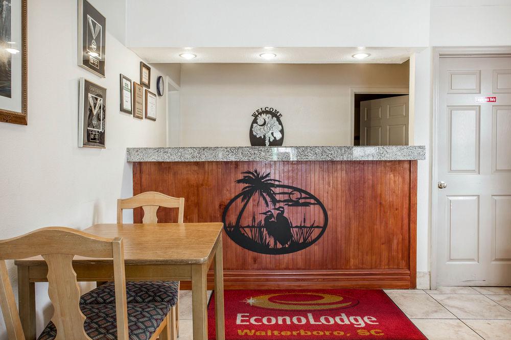 Econo Lodge Walterboro Kültér fotó